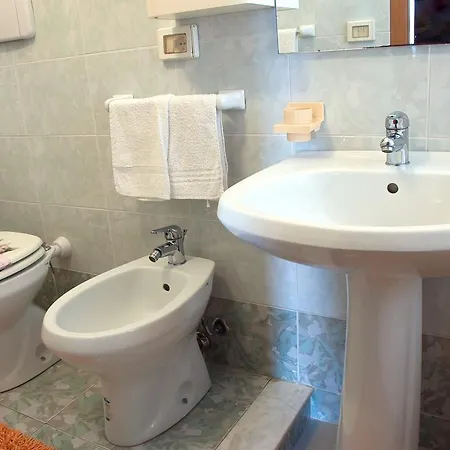 Blu Bar Bed & Breakfast Avola