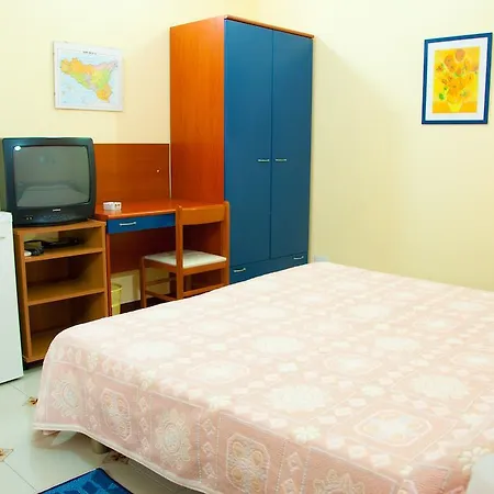 Blu Bar Bed & Breakfast Avola